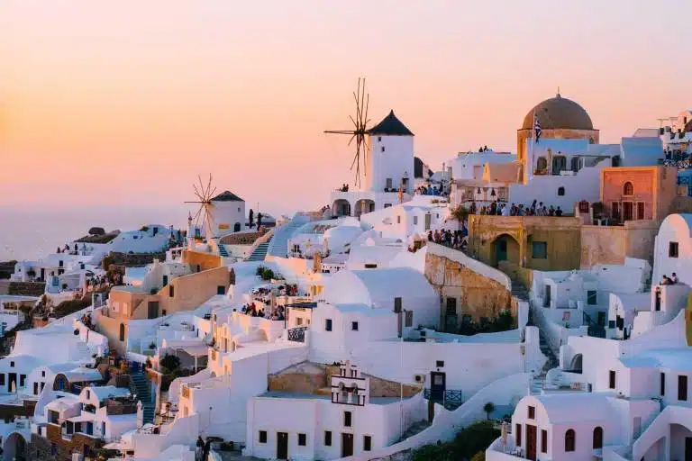 7-Day Santorini Round-Trip Yacht Charter Itinerary