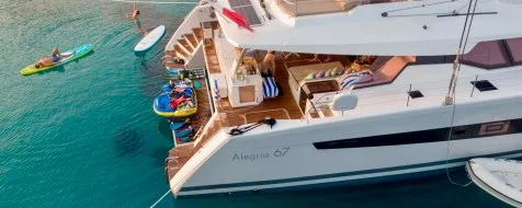 Sailing Catamaran vs Power Catamaran: Which Is Better for Greece?