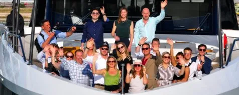 Does It Cost Extra to Book a Yacht Charter Through a Broker?